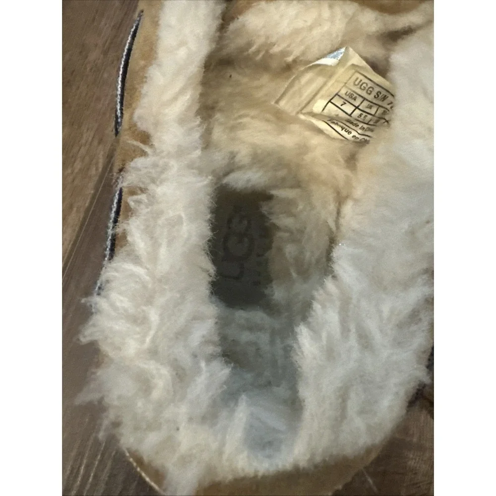 Womens Ugg Dakota‎ Grunge Chestnut Slippers US Sz 7 Limited Edition Moccasin - Picture 5 of 10